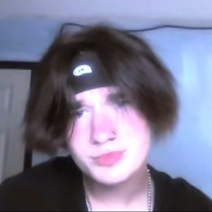 Meet your Posher, Destini